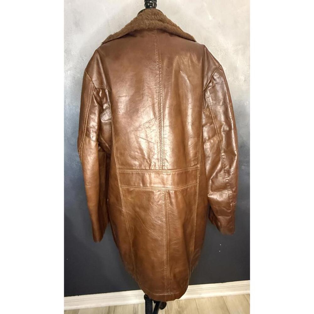 Field & Stream Brown Leather and Faux Fur Lined Men's Coat - Picture 5 of 9